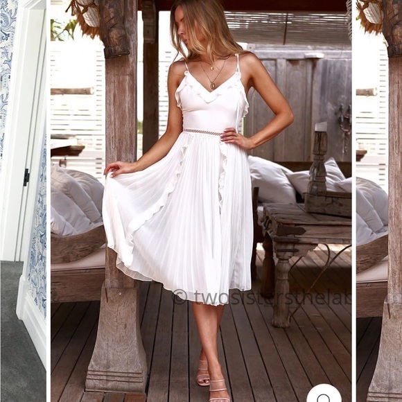 *New with Tags* Jaus Two Sisters Maia Dress White - Picture 1 of 4